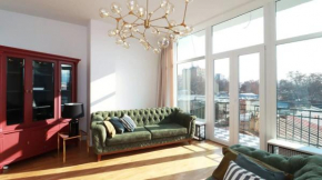 Stunning Apartment Near Fabrica